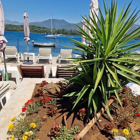 Franovic Apartments Tivat Exteriör bild