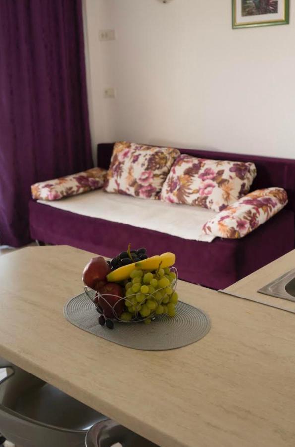 Franovic Apartments Tivat Exteriör bild