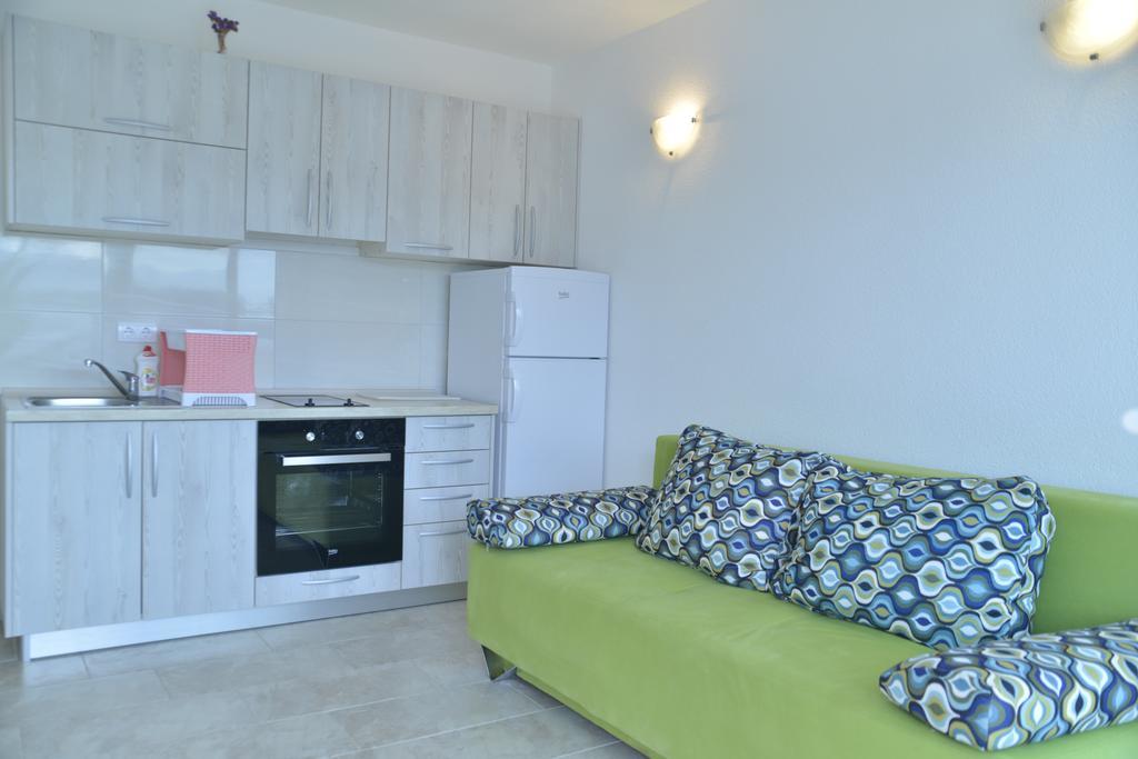 Franovic Apartments Tivat Exteriör bild