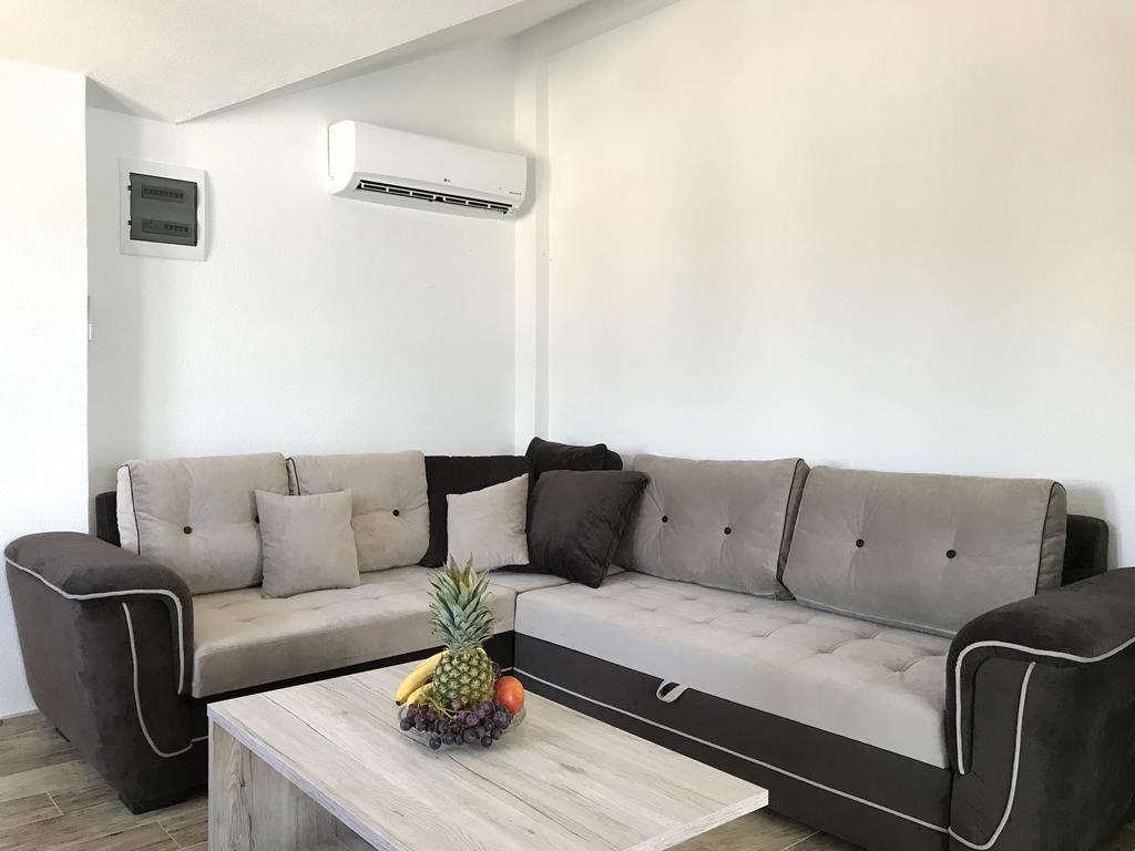 Franovic Apartments Tivat Exteriör bild