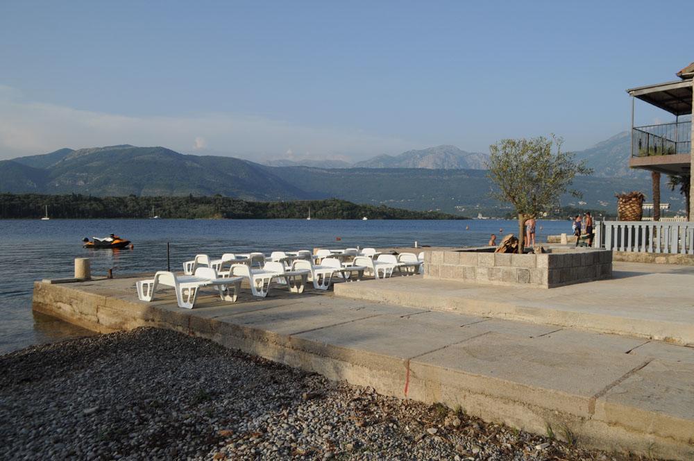 Franovic Apartments Tivat Exteriör bild